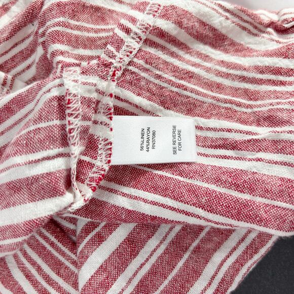 Cato XL linen blend spaghetti strap red and white tank - Picture 4 of 4